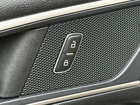 Used 2022 Ford Edge SEL AWD/4WD image 21