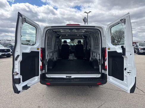 Used 2023 Ford Transit 250 Low Roof image 10