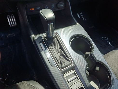 Used 2025 Honda Civic Sport image 14