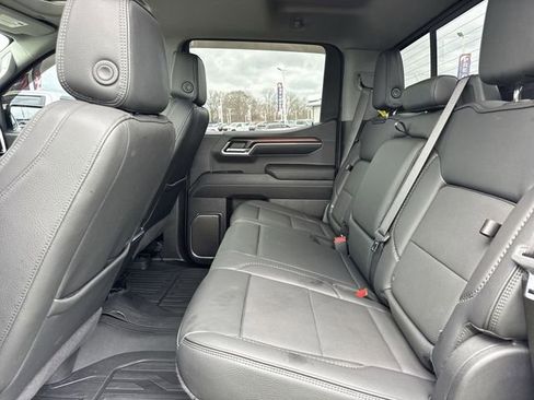Used 2024 GMC Sierra 1500 Denali w/ Denali Reserve Package image 9