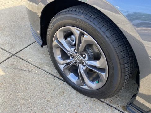 Used 2024 Honda Accord EX image 25