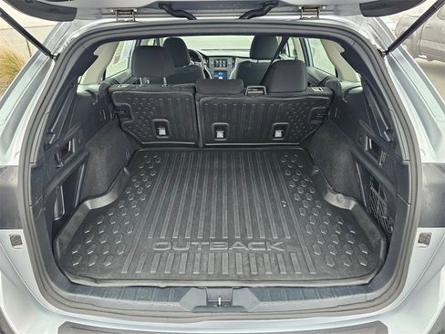 Used 2021 Subaru Outback 2.5i image 14
