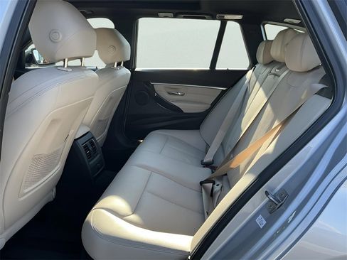 Used 2016 BMW 328i xDrive Wagon image 37