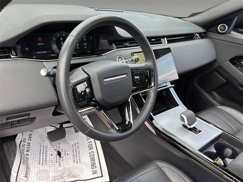 Used 2024 Land Rover Range Rover Evoque S AWD/4WD image 15