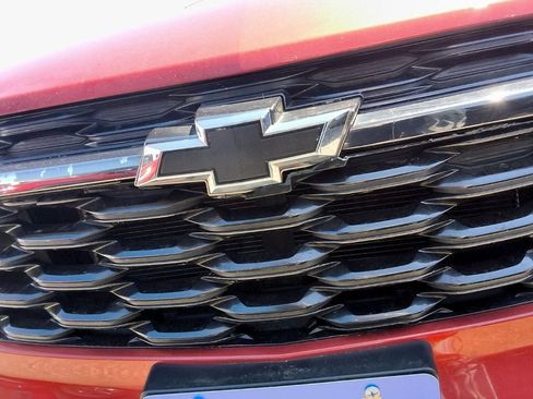 Certified 2024 Chevrolet Trax RS FWD image 9
