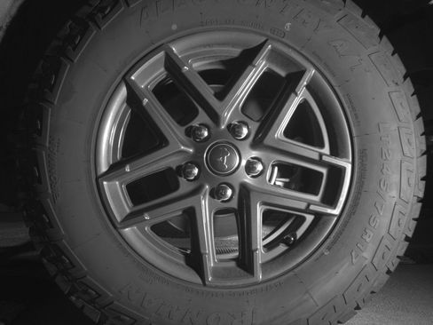 Used 2025 Jeep Wrangler Unlimited Sport AWD/4WD image 14