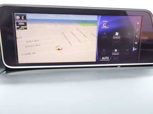 Used 2018 Lexus RX 450h AWD w/ Premium Package image 31