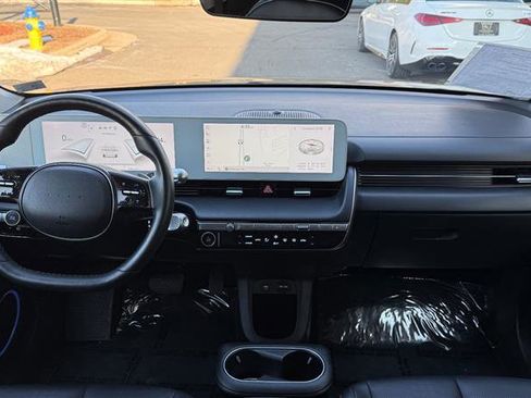 Used 2023 Hyundai Ioniq 5 SEL image 25