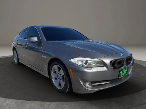 Used 2013 BMW 528i Sedan RWD image 4