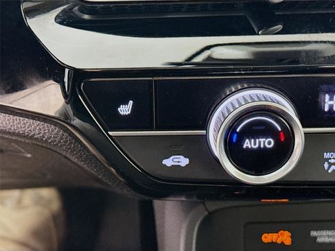 Used 2022 Honda Civic EX image 16