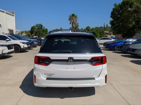 New 2026 Honda Odyssey EX-L image 7