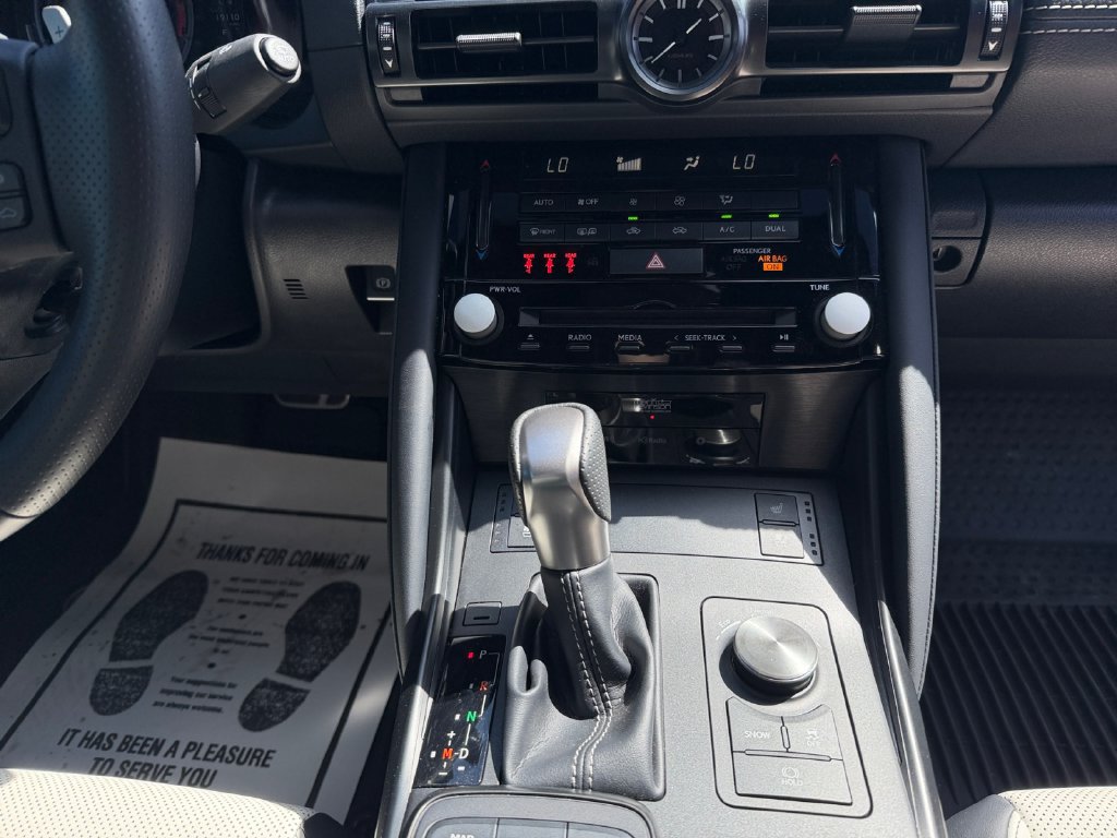 Used 2023 Lexus IS 500 RWD image 31