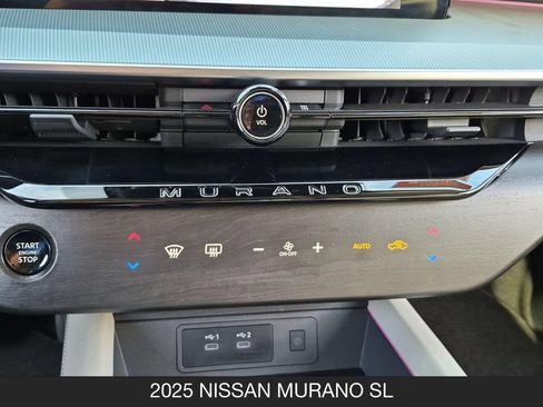 Certified 2025 Nissan Murano SL AWD/4WD image 24