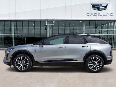 New 2026 Cadillac Optiq Sport 1 image 3