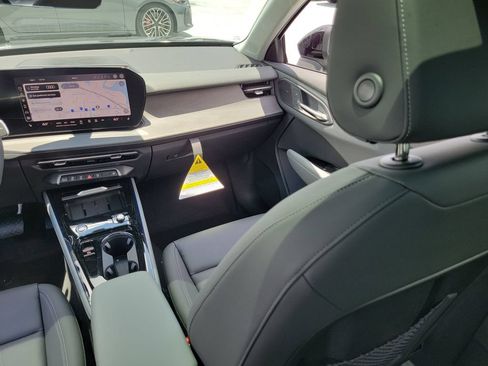 New 2026 Audi Q3 quattro 2.0T AWD/4WD image 24