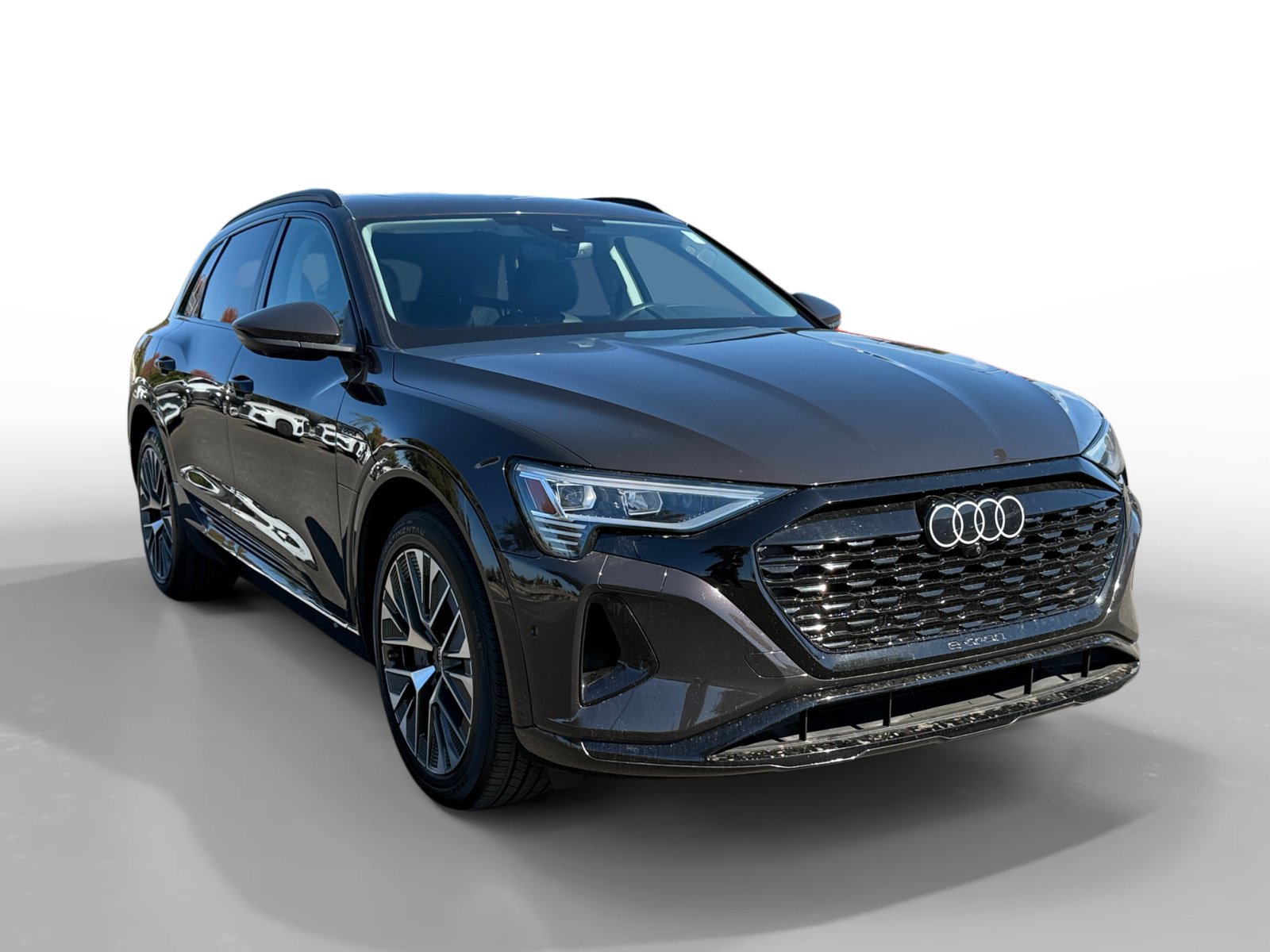 Used 2024 Audi Q8 e-tron Premium Plus AWD/4WD image 7