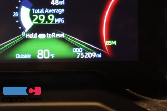 Used 2023 Toyota RAV4 XLE FWD image 16