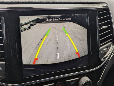 Used 2020 Jeep Grand Cherokee Trailhawk image 36