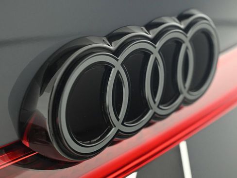 New 2025 Audi S6 e-tron Premium Plus image 23