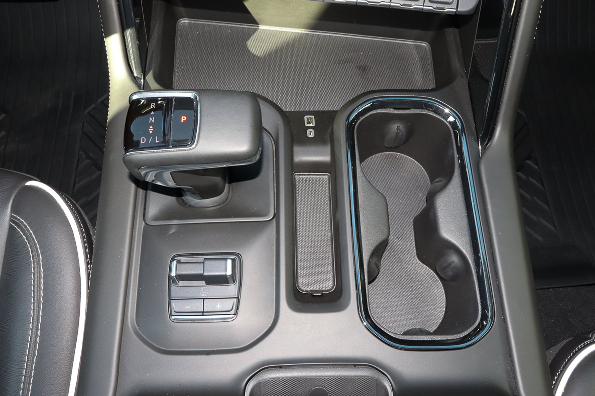 Used 2023 GMC Sierra 1500 AT4X w/ AT4X AEV Edition AWD/4WD image 28
