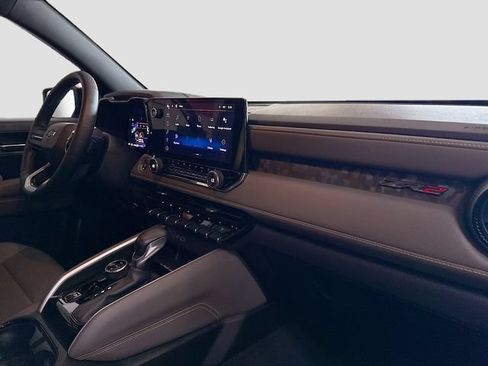 Used 2023 Chevrolet Colorado ZR2 w/ Desert Boss Special Edition AWD/4WD image 28