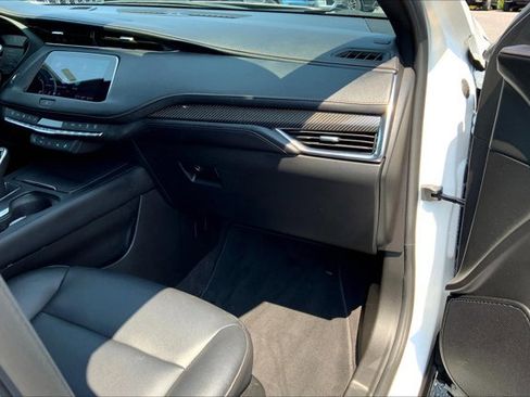 Used 2023 Cadillac XT4 Sport w/ Cold Weather Package image 16