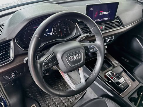 Used 2023 Audi Q5 2.0T Premium w/ Convenience Package AWD/4WD image 12