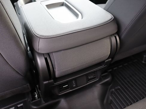 New 2025 Chevrolet Silverado 2500 W/T w/ WT Convenience Package image 39