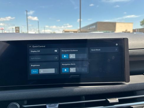 Used 2025 Hyundai Tucson Limited AWD/4WD image 58