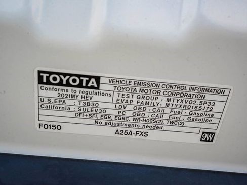 Used 2021 Toyota Avalon XSE image 29