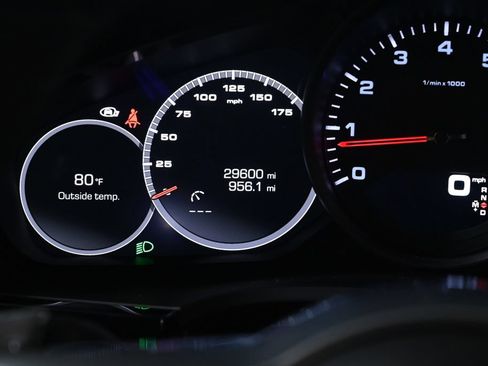 Certified 2021 Porsche Cayenne AWD/4WD image 14