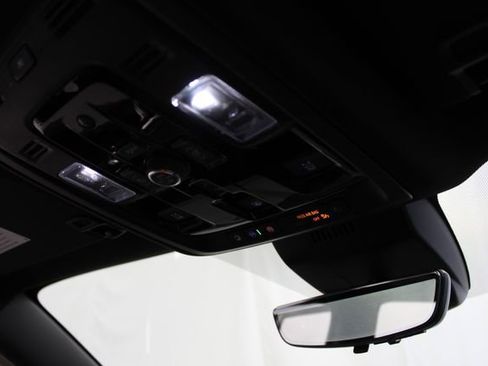 New 2026 GMC Yukon Denali image 19