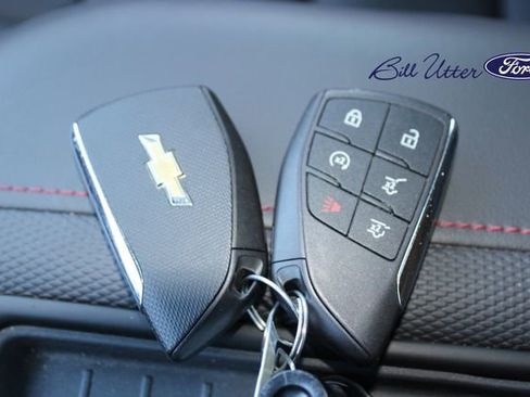 Used 2023 Chevrolet Suburban RST image 28