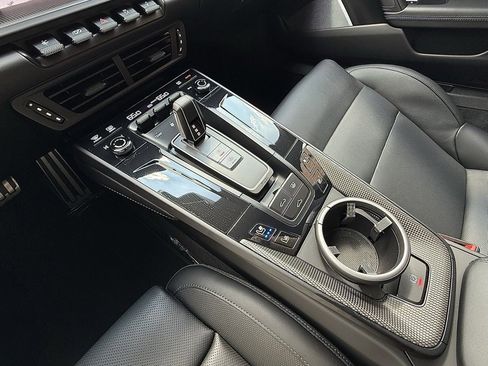 Used 2025 Porsche 911 Carrera GTS image 16