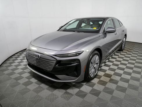 Used 2025 Audi A6 e-tron Premium w/ Ultra Package RWD image 26