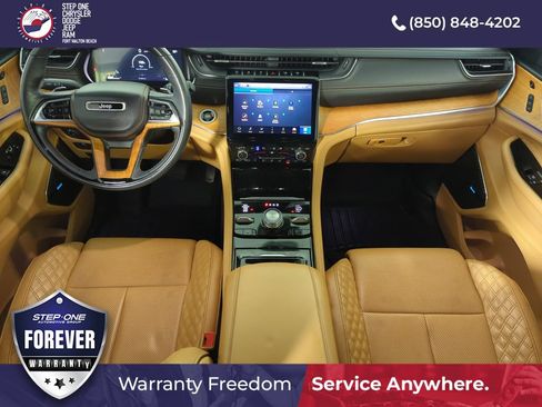 Used 2021 Jeep Grand Cherokee L Summit AWD/4WD image 14