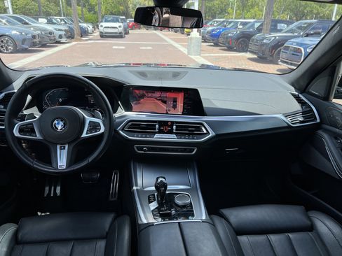 Used 2021 BMW X5 xDrive40i w/ M Sport Package AWD/4WD image 29