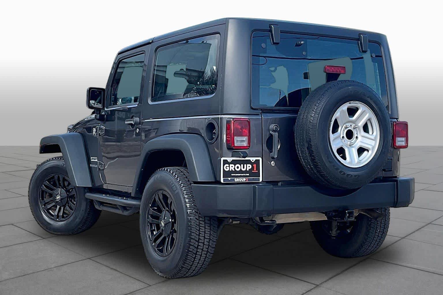 Used 2014 Jeep Wrangler Sport AWD/4WD image 12