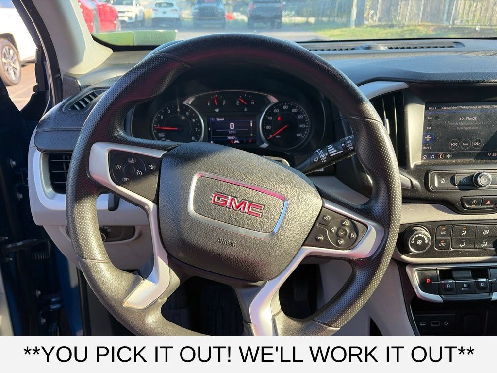 Used 2022 GMC Terrain SLE FWD image 11