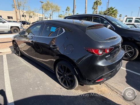 Used 2021 MAZDA MAZDA3 s image 4