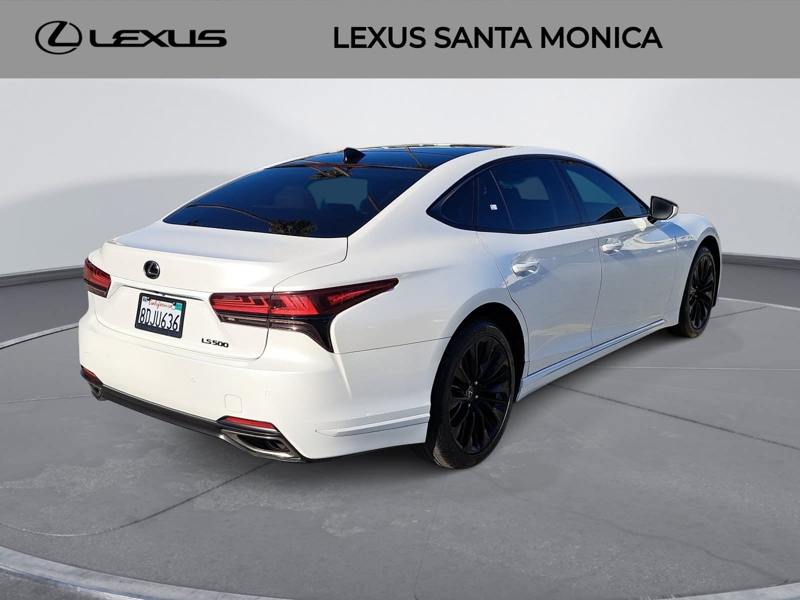 Used 2018 Lexus LS 500 w/ Luxury Package RWD image 5