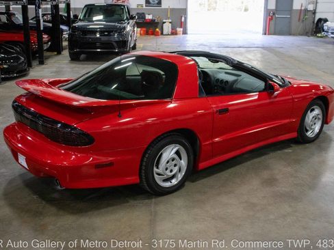 Used 1993 Pontiac Firebird Trans Am image 8