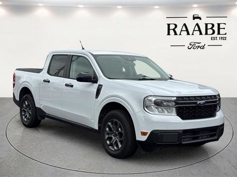 Used 2024 Ford Maverick XLT w/ XLT Luxury Package AWD/4WD image 3