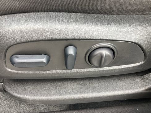 Used 2024 Chevrolet Equinox LT image 14