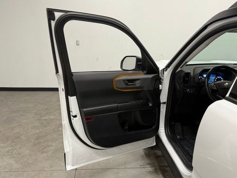 Used 2022 Ford Bronco Sport Badlands image 13