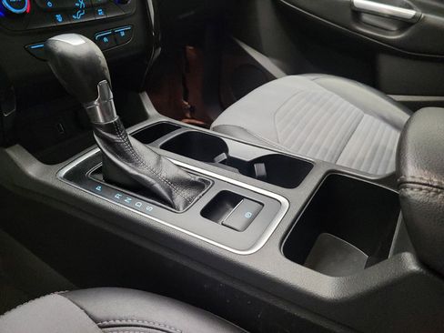 Used 2017 Ford Escape SE w/ SE Sport Appearance Package FWD image 26