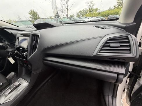 Used 2017 Subaru Impreza 2.0i AWD/4WD image 14