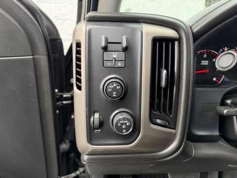 Used 2015 GMC Sierra 1500 Denali w/ Driver Alert Package AWD/4WD image 15