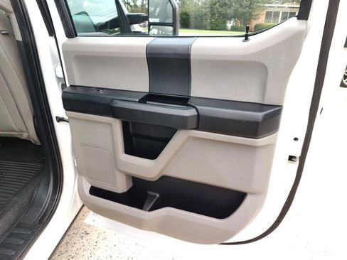 Used 2021 Ford F350 XL w/ Power Equipment Group image 29