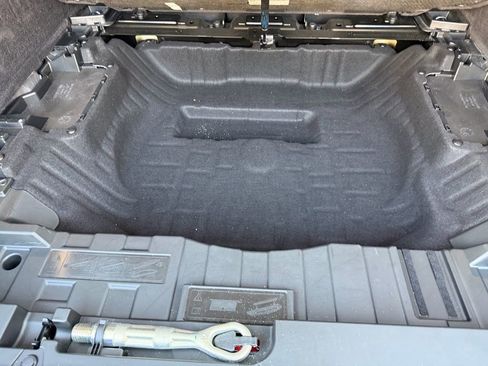 Used 2024 BMW X5 xDrive40i w/ Premium Package image 41